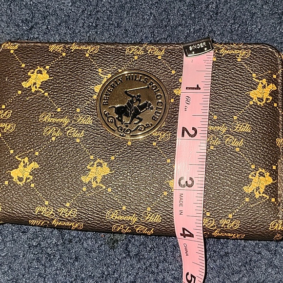 Beverly Hills Polo Club Wallet - Picture 7 of 7